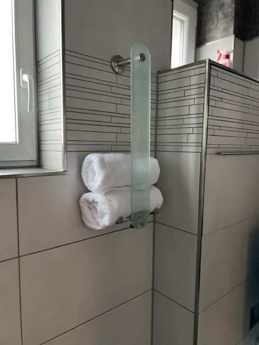 Gesamte Wohnung Mit Parkplatz Halstenbek المظهر الخارجي الصورة